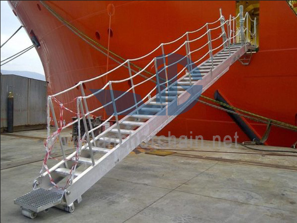 Passerella per alloggi in alluminio