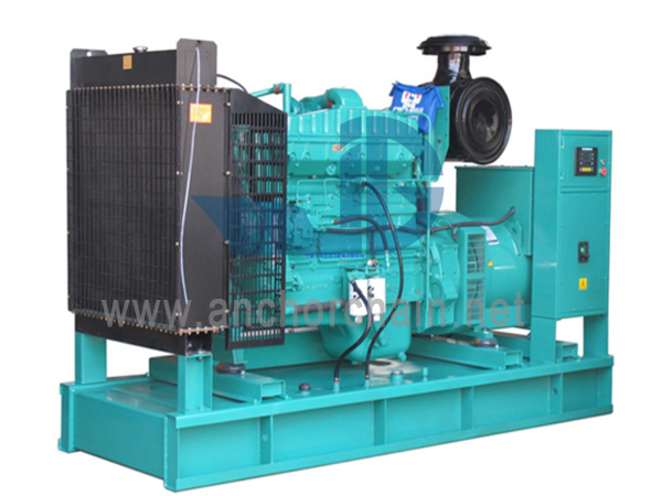 Gruppo elettrogeno con motore diesel Cummins marino 700KW